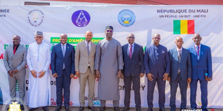 Barrage à but multiples de Fomi: le Ministre de l’Hydraulique, Aboubacar Camara à la 8ème réunion Guinée-Mali