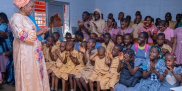 Centre Sogué: visite de la Ministre de la Famille et des Solidarités dans cette école des aveugles et malvoyants