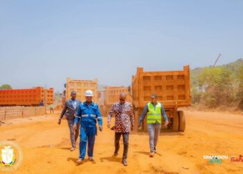 Décharge de Baritodé à Coyah: le Ministre de l’Assainissement en visite de terrain pour constater l’avancement des travaux