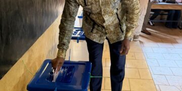 Élections legislatives et communales : le Président de la HAC s’est acquitté de son devoir civique