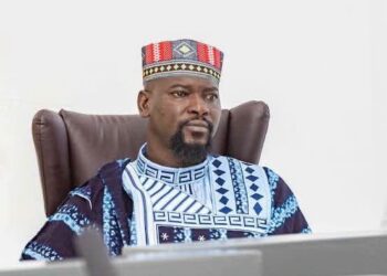 Incendie au de N’Zérékoré: le Président Mamadi Doumbouya apporte sa solidarité aux sinistrés et instruit le Gouvernement à reconstruire dans un bref delai ce centre de négoce