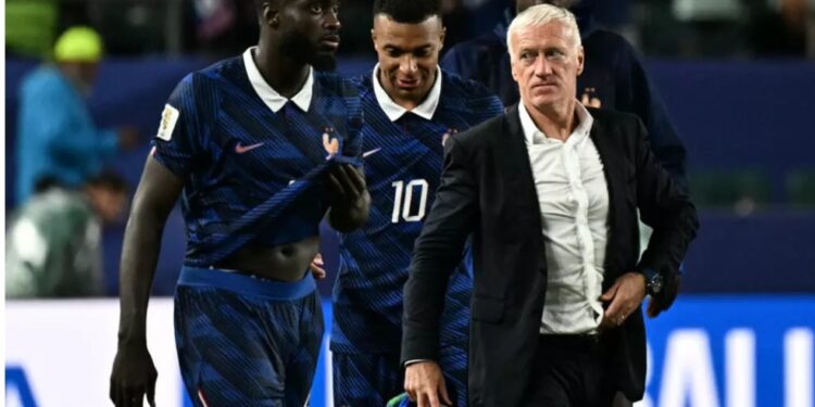 Mondial 2026 : Didier Deschamps rentre en France après le décès de sa mère