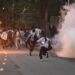 Inde : les partis d’opposition paralysent le Parlement en solidarité avec les manifestations du « Parti des cafards »