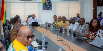 Salubrité urbaine: le Ministre de l’Assainissement a échangé avec les nouveaux maires des communes de Conakry