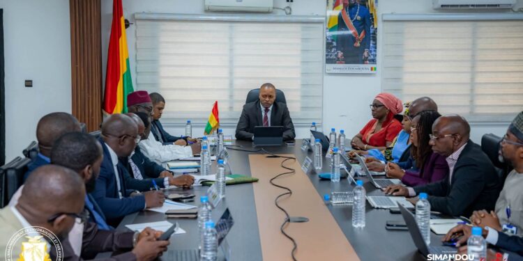 Guinée: le Ministre Aboubacar Camara réaffirme son engagement pour l’accélération des réformes et des projets stratégiques