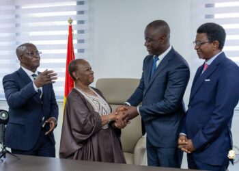Passation de service au Ministère de l’Education: Bintou Keita prend officiellement les rênes du département