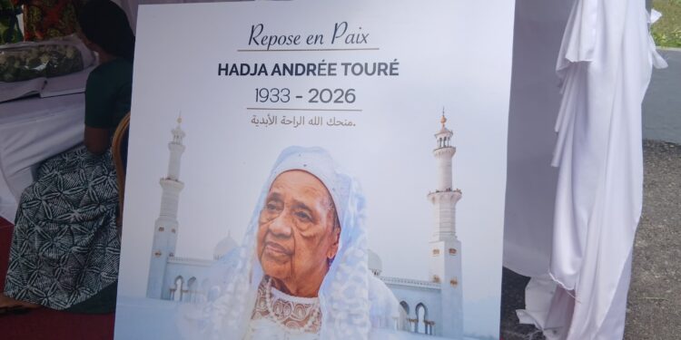 Guinée : Hommages et recueillement après le décès de l’ex-première dame, Hadja Andrée Touré