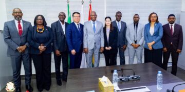 Raffinerie d’alumine de Boffa: le Premier ministre a reçu une délégation de State Power Investment Corporation