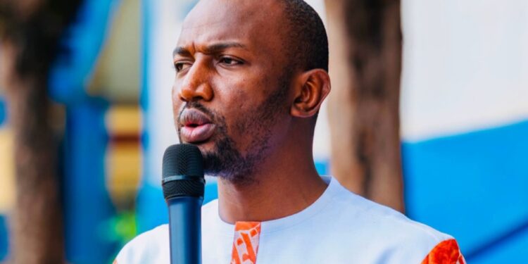 Guinée : l’activiste Bella Bah porté disparu après une arrestation dans son école (Epouse)