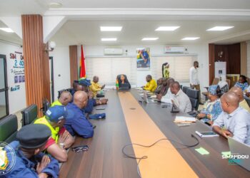 Guinée: le Ministère de l’Assainissement réorganise la Brigade de Salubrité et renforce le suivi des opérations