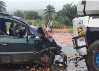 Accident mortel à Kindia : 3 morts, dont deux enfants, et 8 blessés graves à Friguiagbé